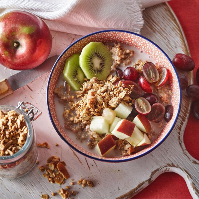 Code Vert Hot Bowl Breakfast